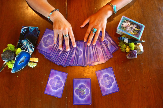Intuitive Oracle Card Reading (Phone) - MoonlightMysticVibes.com